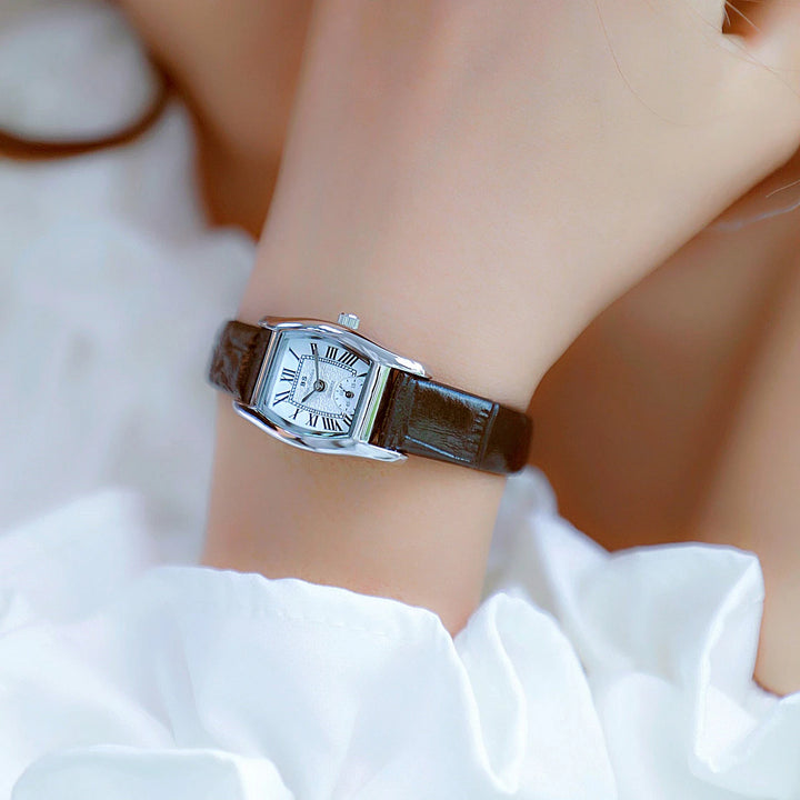 Elegant Retro Women's Quartz Watch Small Square Dial with Leather Strap & Waterproof Design